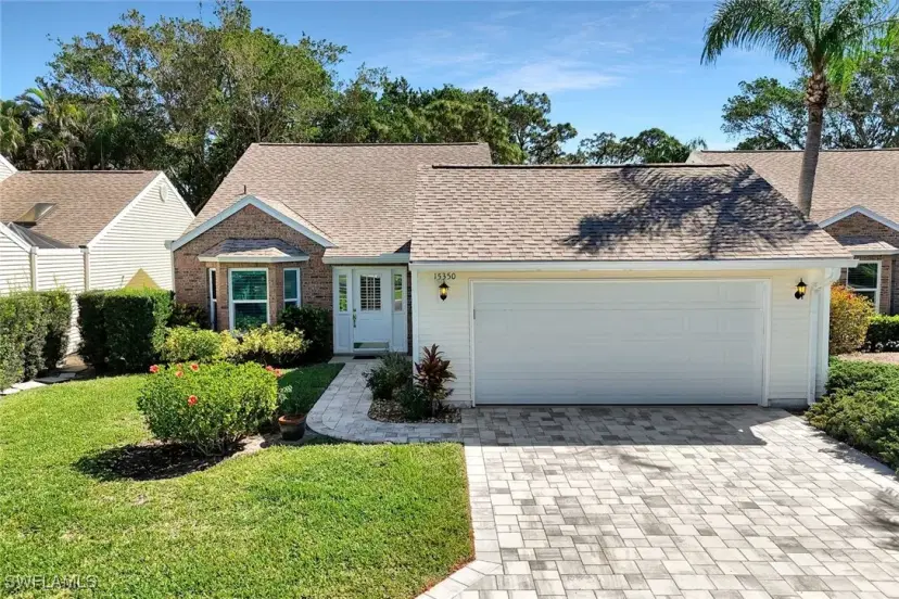 Picture of 15350 Wimborne Ln 2, Naples FL 34110