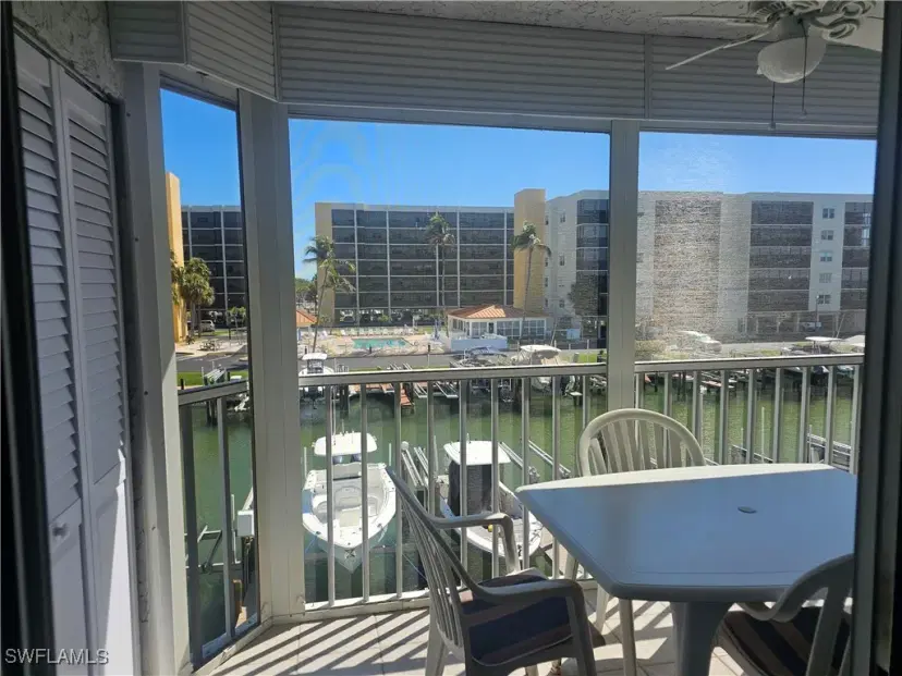 Picture of 4521 Bay Beach Ln 222, Fort Myers Beach FL 33931