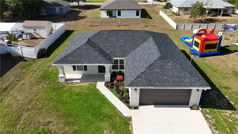 Picture of 213 Manasota St, Fort Myers FL 33913