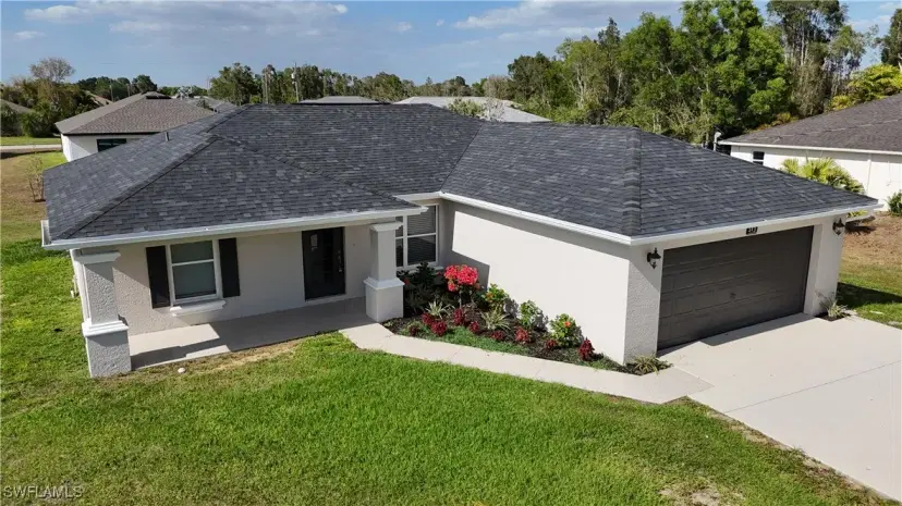Picture of 213 Manasota St, Fort Myers FL 33913