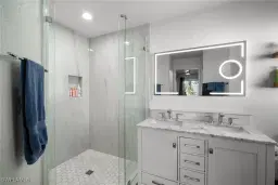 Picture of 23485 Olde Meadowbrook Cir, Estero, FL 34134