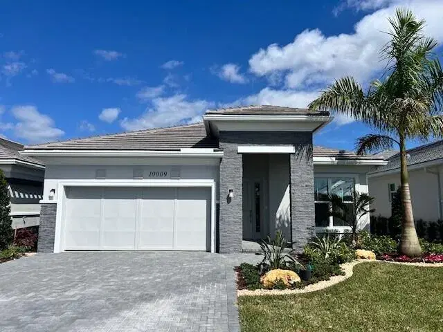 Picture of 10009 Driftwood Way, Palm Beach Gardens FL 33412