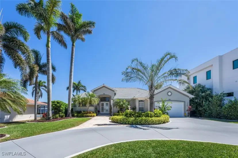 Picture of 5727 Riverside Dr, Cape Coral FL 33904