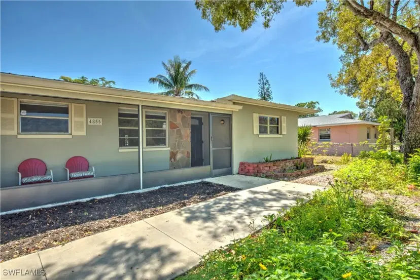 Picture of 4855 Hampton Ct, Fort Myers FL 33907