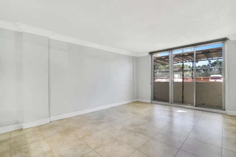Picture of 2121 N Ocean Boulevard 103-E, Boca Raton FL 33431