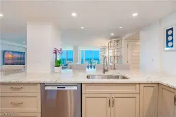 Picture of 5601 Turtle Bay Dr 2102, Naples, FL 34108
