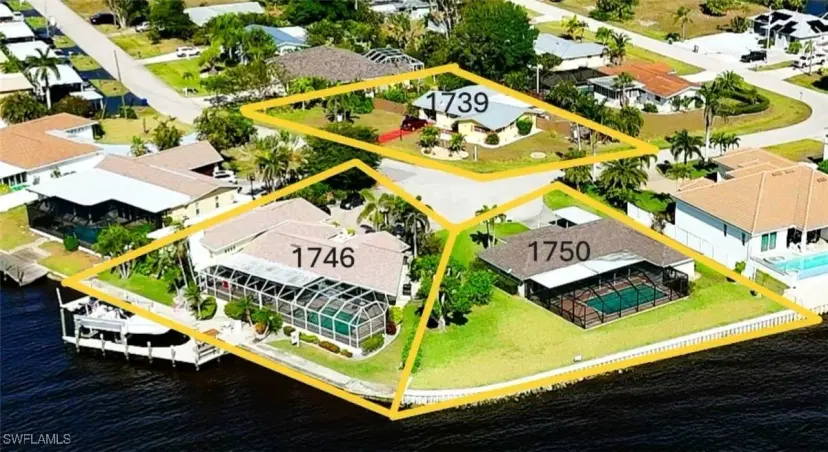 Picture of 1750 Sandy Cir, Cape Coral FL 33904