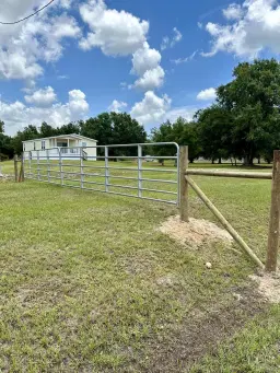 Picture of 18459 260Th Street, Okeechobee, FL 34972