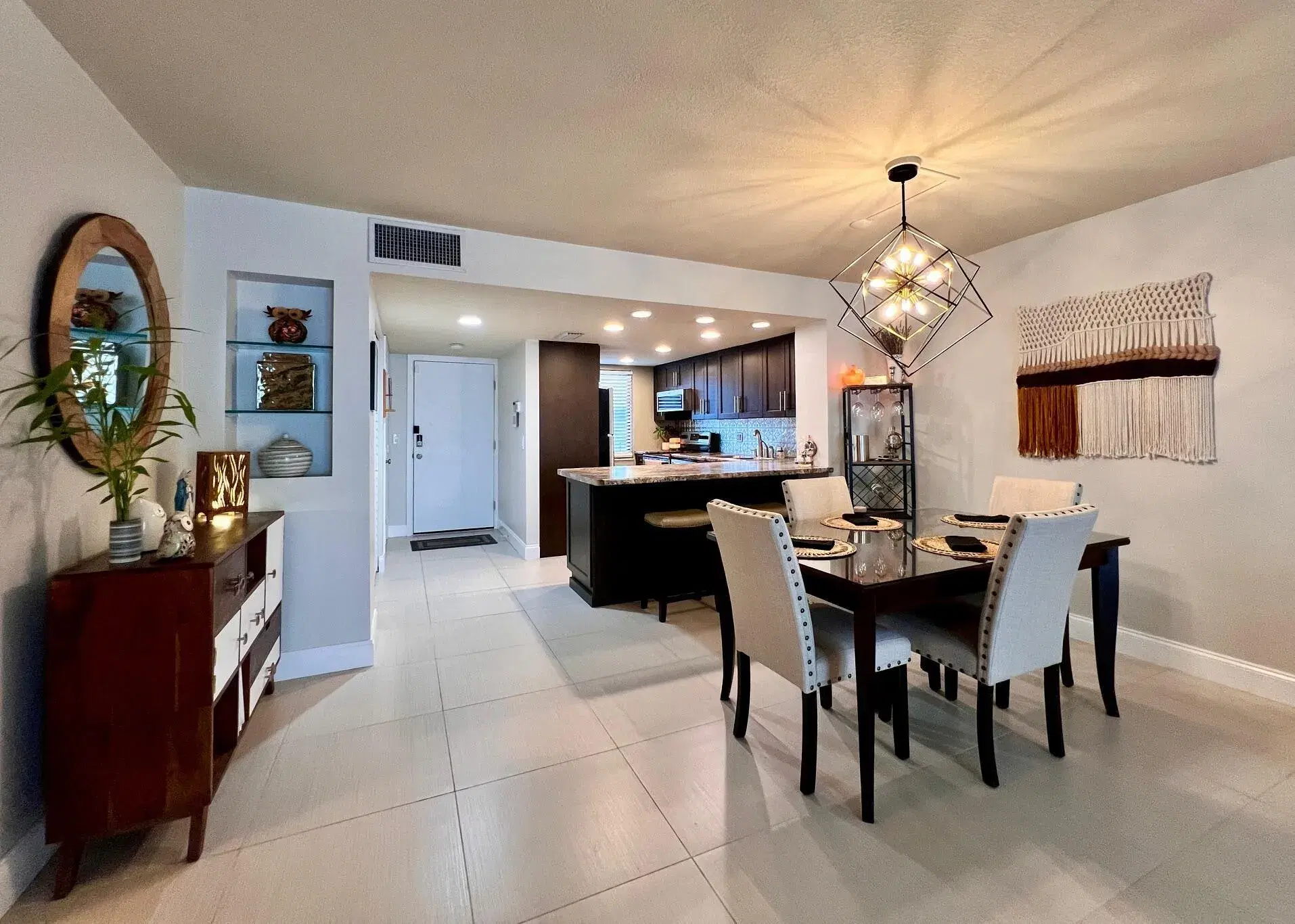 Picture of 2828 Tennis Club Drive 503, West Palm Beach, FL 33417
