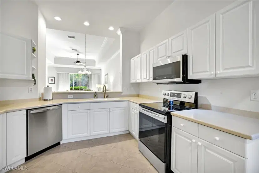 Picture of 8120 Sanctuary Dr 54-1, Naples FL 34104