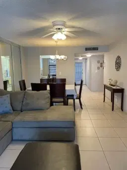 Picture of 2649 NW 48Th Ter 340, Lauderdale Lakes, FL 33313