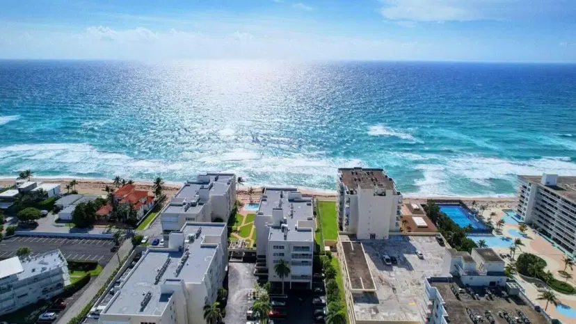 Picture of 3520 S Ocean Boulevard A301, South Palm Beach FL 33480