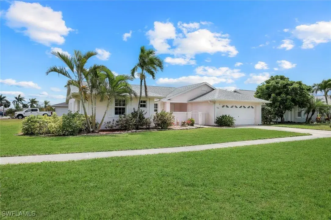 Picture of 3130 Orange Grove Trl, Naples, FL 34120