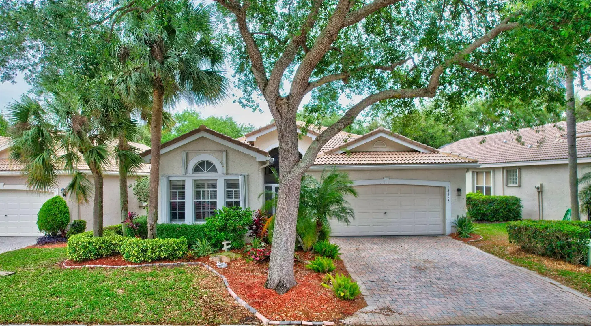 Picture of 13594 Morocca Lake Lane, Delray Beach, FL 33446