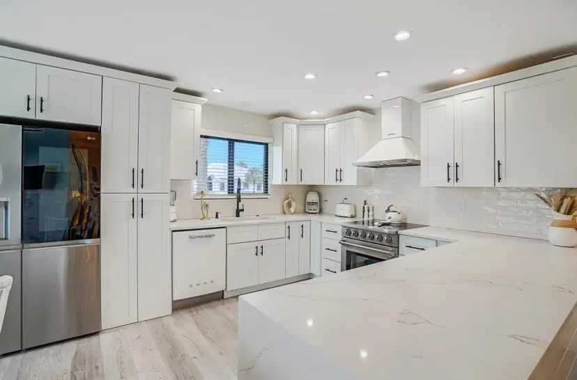 Picture of 7527 Glendevon Lane 805, Delray Beach FL 33446