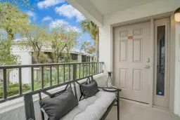 Picture of 7527 Glendevon Lane 805, Delray Beach, FL 33446