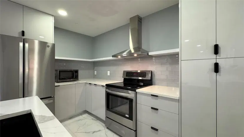 Picture of 3005 1/2 NW 68Th St 9D, Fort Lauderdale FL 33309