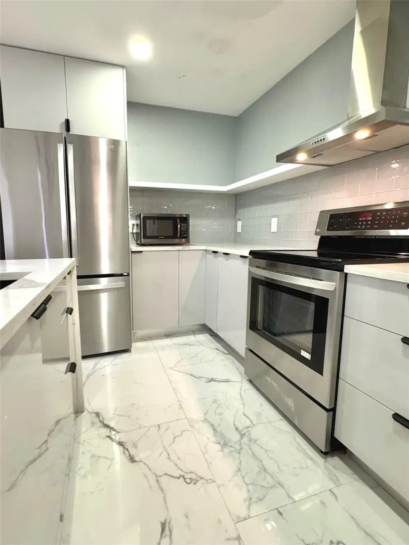 Picture of 3005 1/2 NW 68Th St 9D, Fort Lauderdale FL 33309