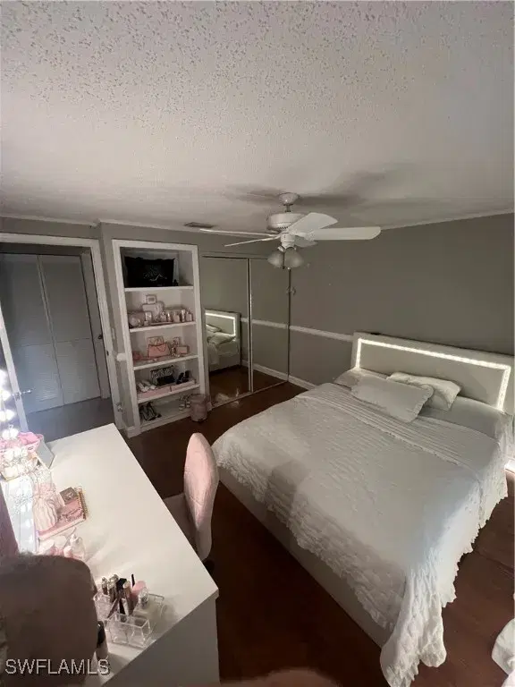 Picture of 5385 Treetops Dr I, Naples FL 34113