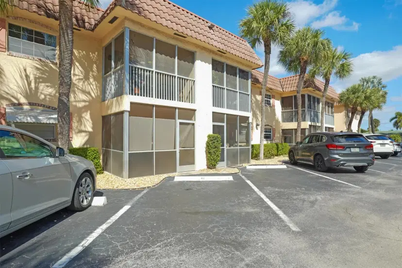 Picture of 101 E Mcnab Rd 112, Pompano Beach FL 33060
