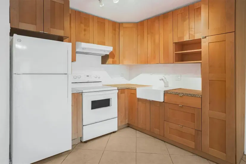 Picture of 101 E Mcnab Rd 112, Pompano Beach FL 33060
