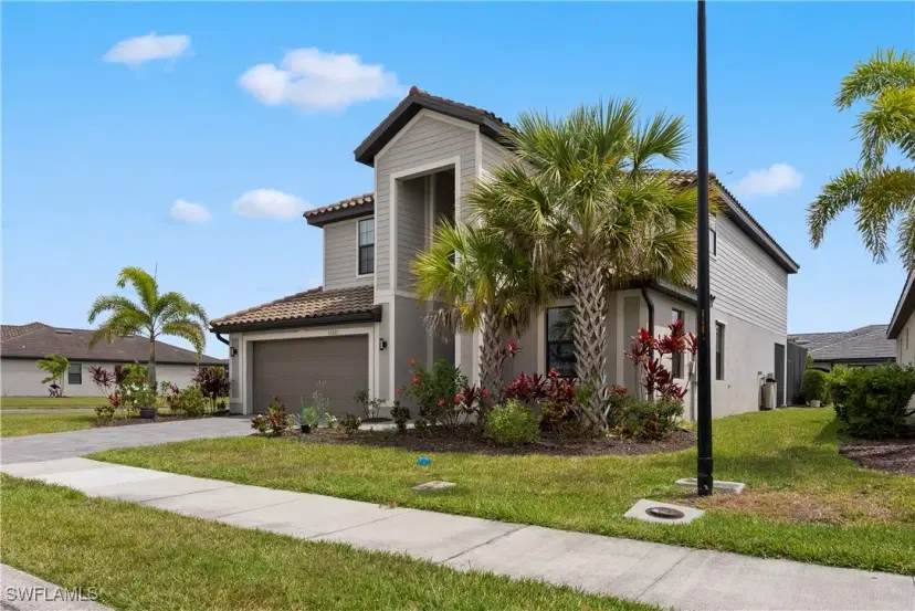 Picture of 11621 Timber Creek Dr, Fort Myers FL 33913