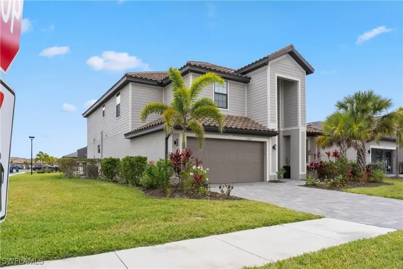 Picture of 11621 Timber Creek Dr, Fort Myers FL 33913
