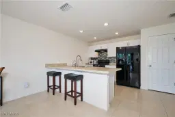 Picture of 4024 NE 10Th Ave, Cape Coral, FL 33909
