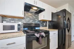 Picture of 4024 NE 10Th Ave, Cape Coral, FL 33909