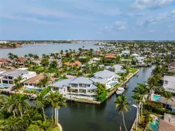 Picture of 1266 Cobia Ct, Naples, FL 34102