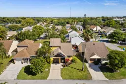 Picture of 55 Peachtree Place, Boynton Beach, FL 33436
