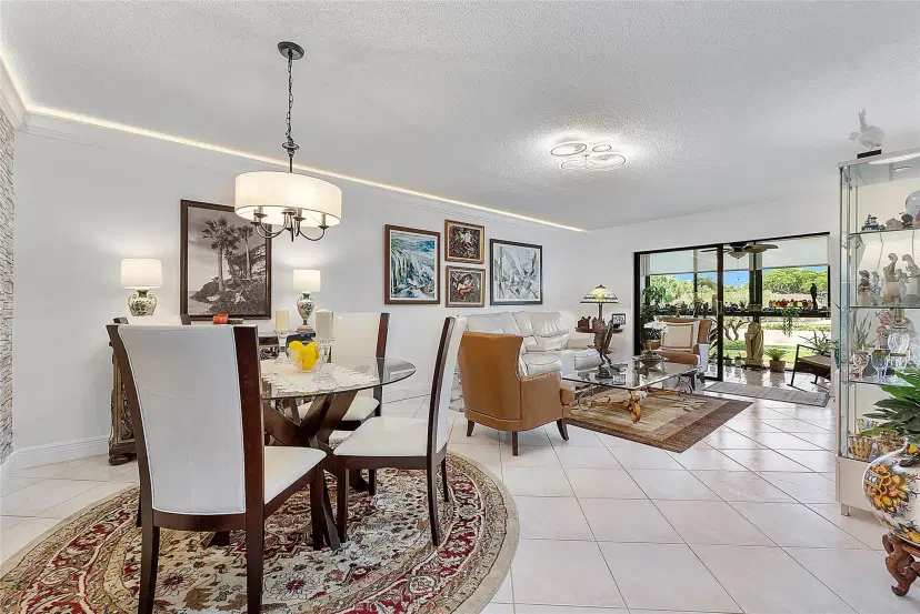 Picture of 4975 E Sabal Palm Blvd 203, Tamarac FL 33319