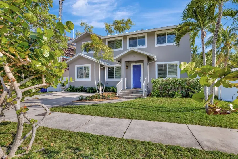 Picture of 216 SE 10Th St, Fort Lauderdale FL 33316