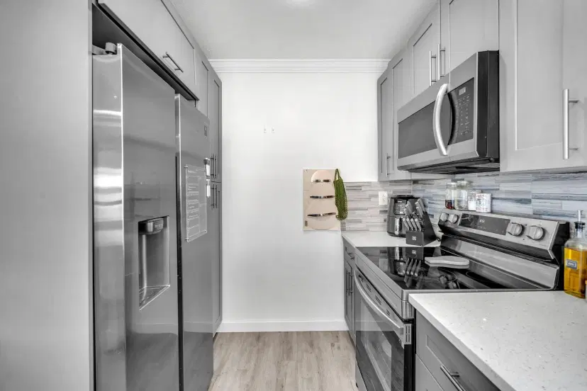 Picture of 8437 Forest Hills Dr 304, Coral Springs FL 33065