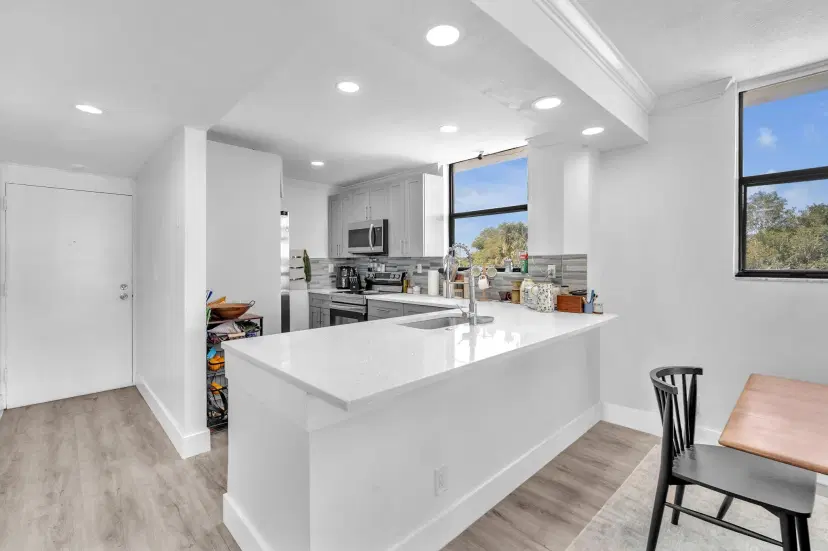 Picture of 8437 Forest Hills Dr 304, Coral Springs FL 33065