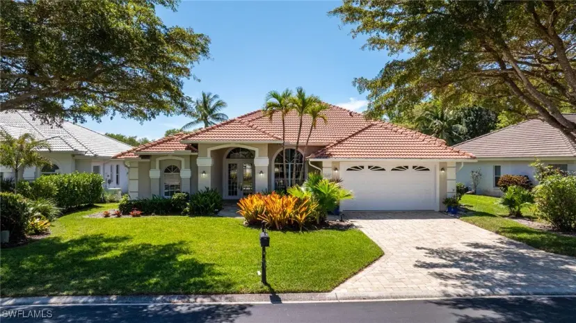 Picture of 1922 Timberline Dr, Naples FL 34109