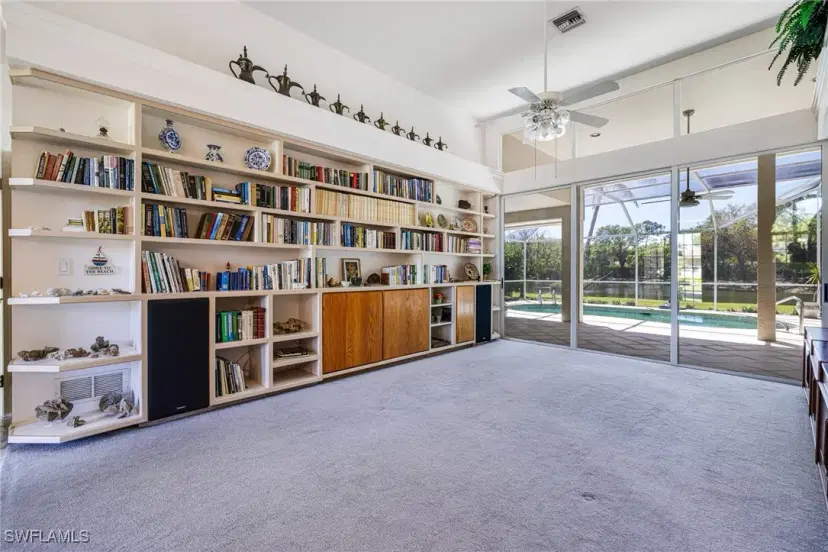 Picture of 1922 Timberline Dr, Naples FL 34109
