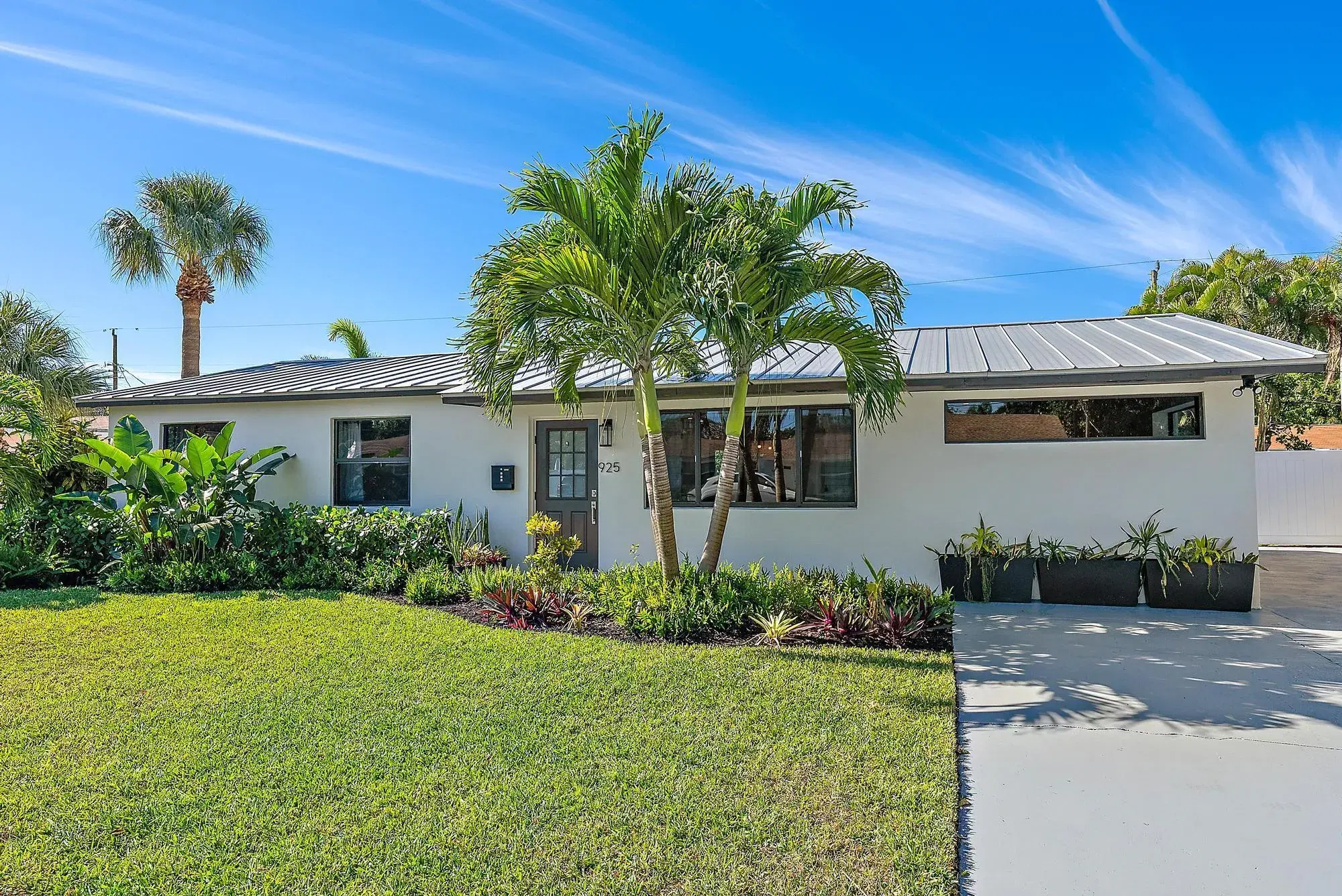 Picture of 925 Lighthouse Drive, North Palm Beach, FL 33408