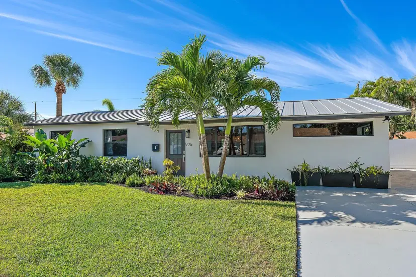 Picture of 925 Lighthouse Drive, North Palm Beach FL 33408