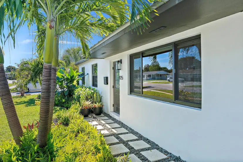 Picture of 925 Lighthouse Drive, North Palm Beach FL 33408