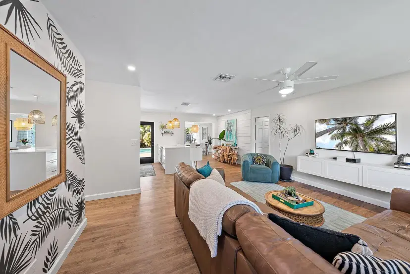 Picture of 925 Lighthouse Drive, North Palm Beach FL 33408