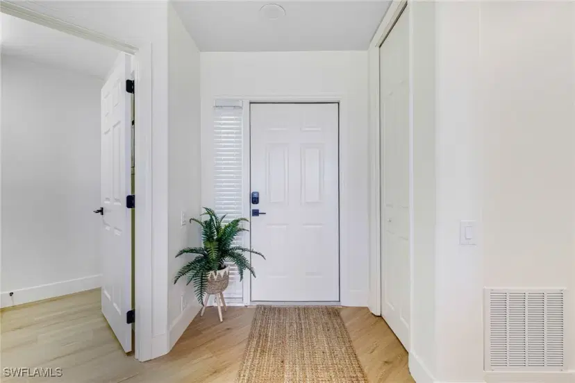 Picture of 16451 Millstone Cir 101, Fort Myers FL 33908