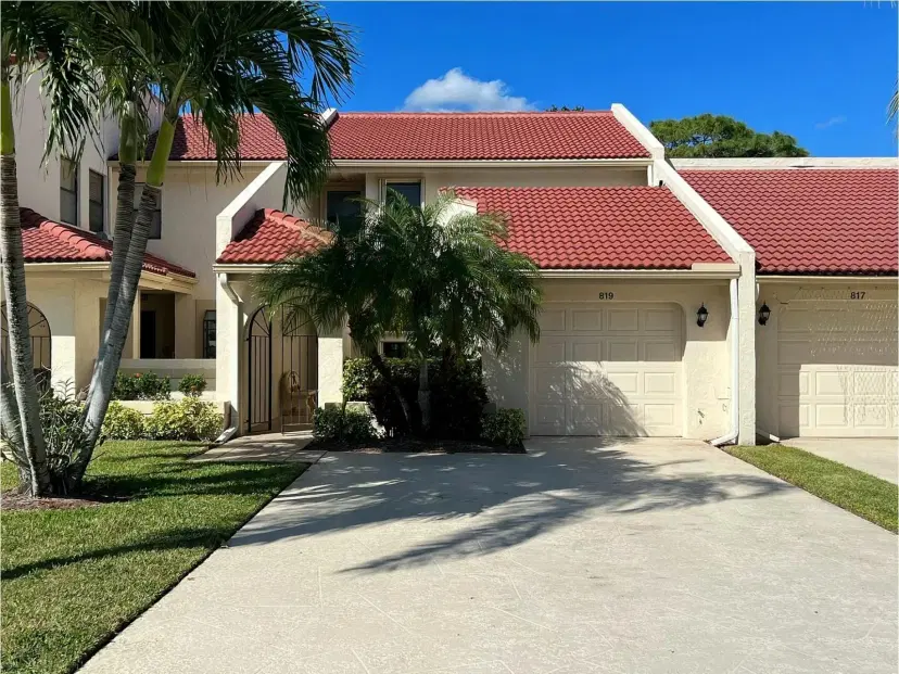 Picture of 819 Windermere Way, Palm Beach Gardens FL 33418