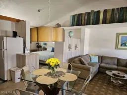 Picture of 826 Wiggins Pass Rd 316, Naples, FL 34110