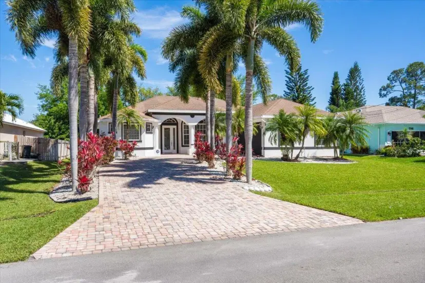 Picture of 2365 SW Indigo Lane, Port St Lucie FL 34953
