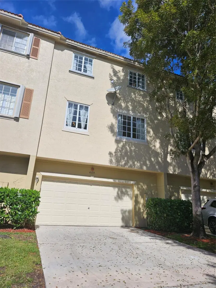 Picture of 4574 Danson Way 4574, Delray Beach FL 33445