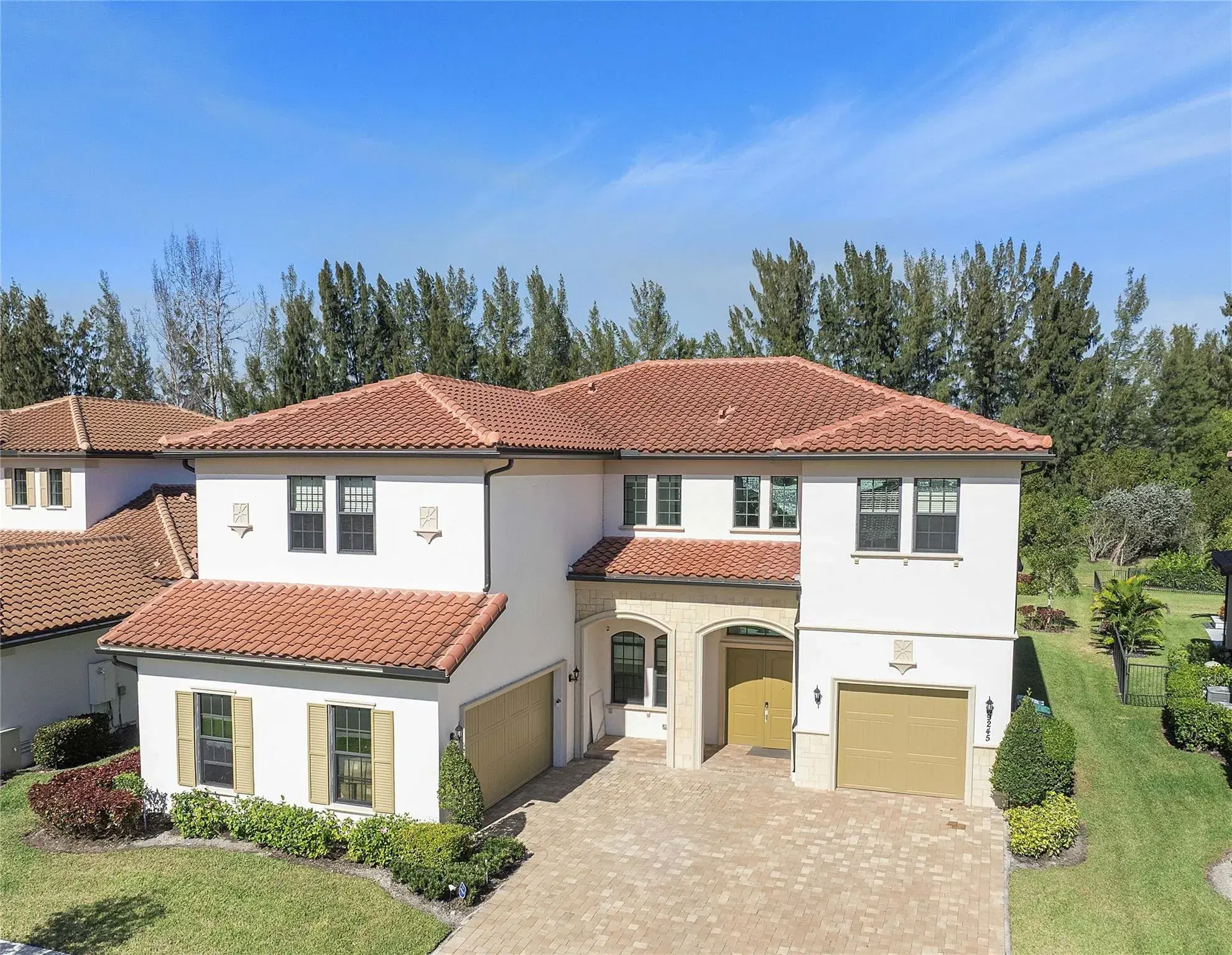 Picture of 9245 W Parkland Bay Trl, Parkland, FL 33076