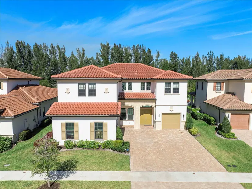 Picture of 9245 W Parkland Bay Trl, Parkland FL 33076