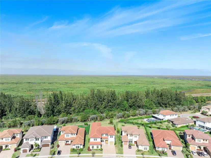 Picture of 9245 W Parkland Bay Trl, Parkland FL 33076