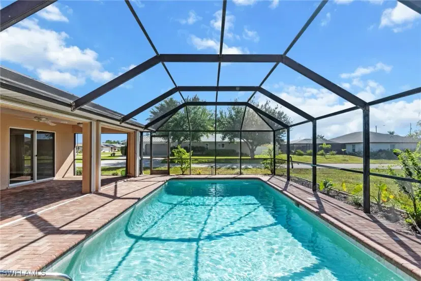 Picture of 1218 SE 30Th Ter, Cape Coral FL 33904